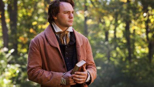 Un actor representa al profeta José Smith en la película de la Iglesia José Smith: El Profeta de la Restauración