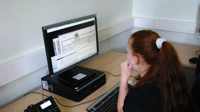 Voluntarios de historia familiar llegan a los mil millones de registros