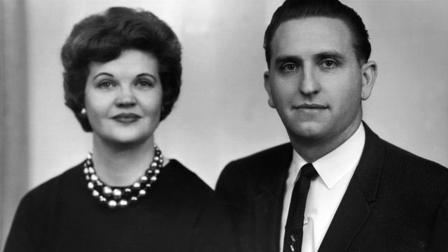 El presidente y la hermana Monson sirvieron una misión en Toronto